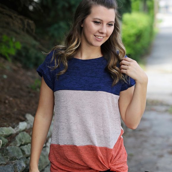 Color block tee - Picture 2 of 4